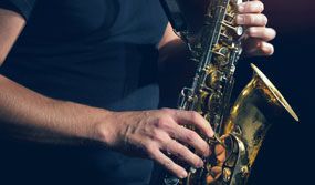 Уроки игры на саксофоне в Краснодаре